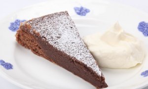 Kladdkaka m. grädde